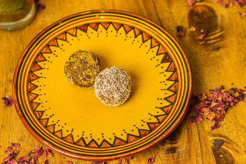 Orientalische Dattel-Kugeln